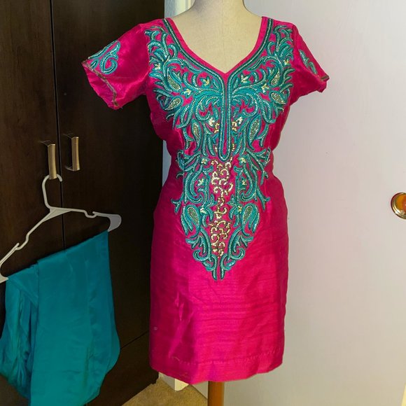 Salwar Suit- Magenta + blue - Picture 1 of 2